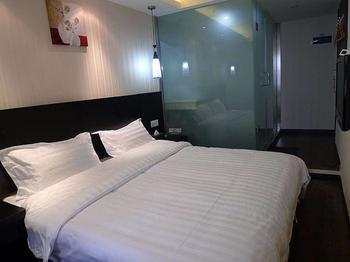 Chongqing Royal Coast Hotel מראה חיצוני תמונה